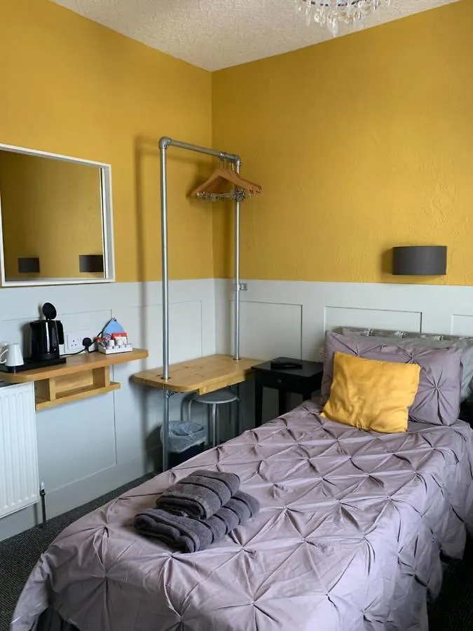 The Woodleigh Family Hotel 0*, Blackpool