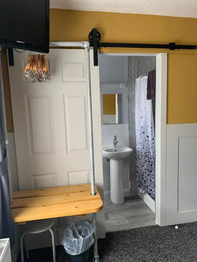 The Woodleigh Family Hotel 0*, Blackpool United Kingdom